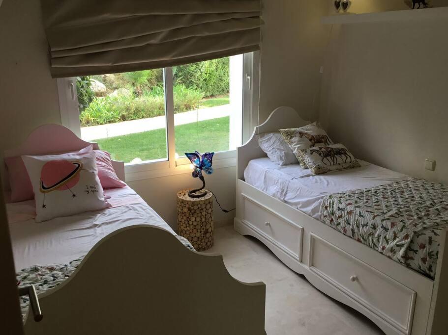 Alcazaba Blue Lagoon 3 Bedroom, Ground Floor Apartment Естепона Екстериор снимка