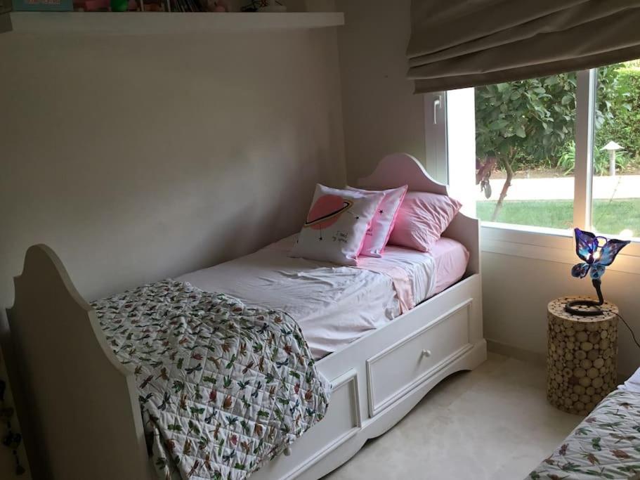 Alcazaba Blue Lagoon 3 Bedroom, Ground Floor Apartment Естепона Екстериор снимка