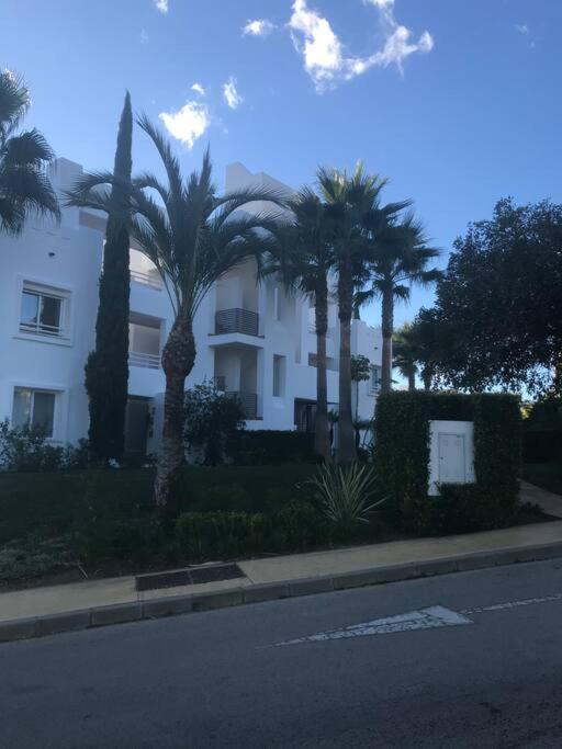Alcazaba Blue Lagoon 3 Bedroom, Ground Floor Apartment Естепона Екстериор снимка